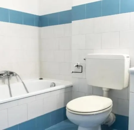 Apartment Caduti Della Resistenza Rom